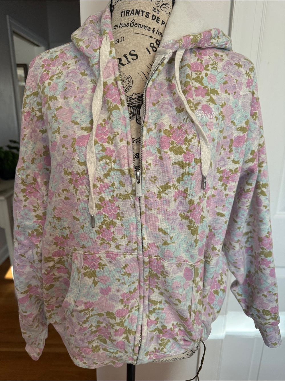 PINK Victoria's Secret Pastel Floral Hooded Fleece Set - Pink, Green, Cream - Picture 6 of 9